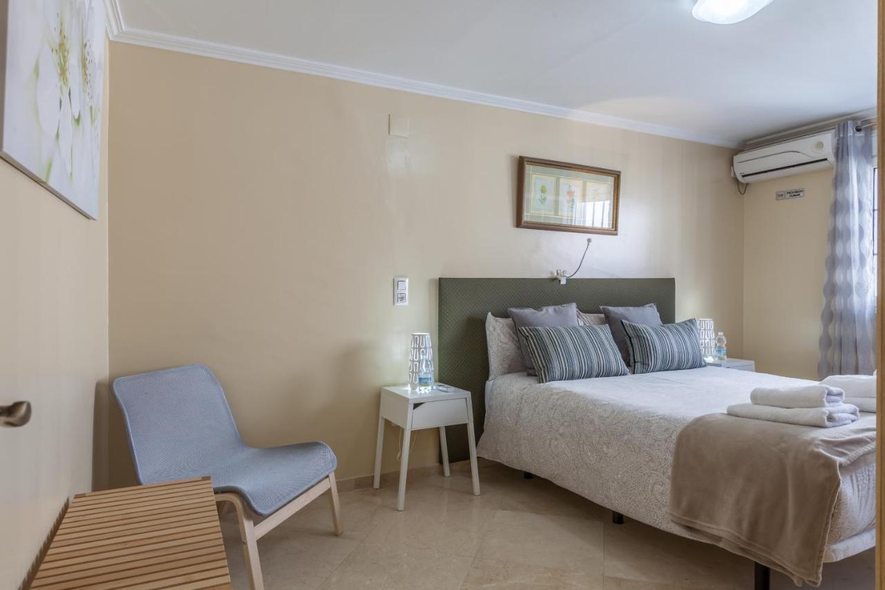 Acogedor Apartamento Junto A La Plaza Del Salvador Sevilla Bagian luar foto